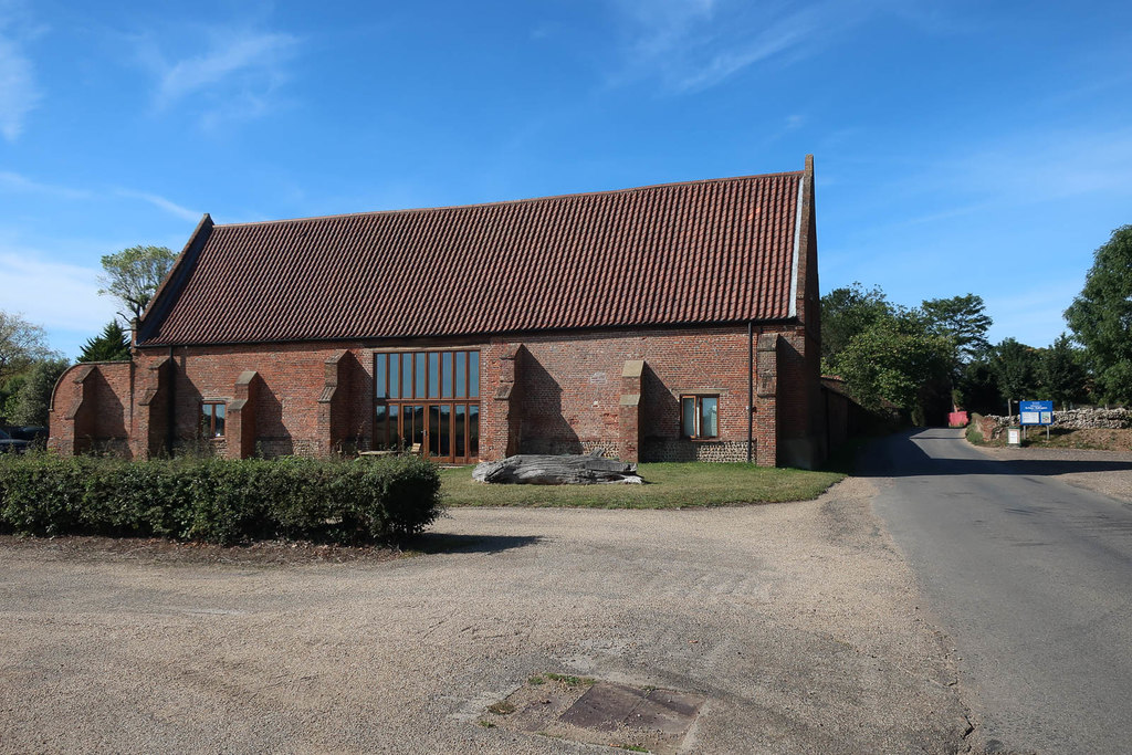Inspiration: a traditional brick barn conversion with full-height glazing
